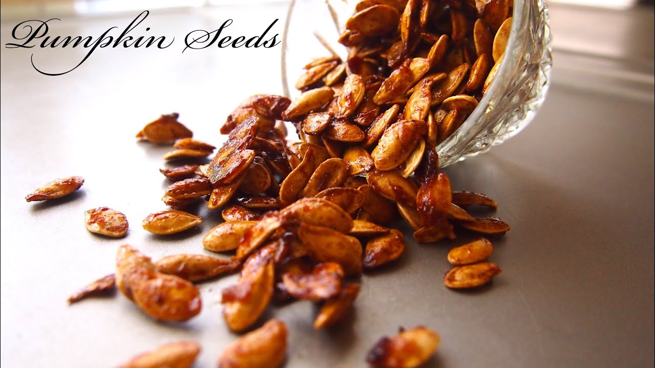 How to make the CRISPIEST Pumpkin Seeds - Crispy Roasted Seeds Recipe
