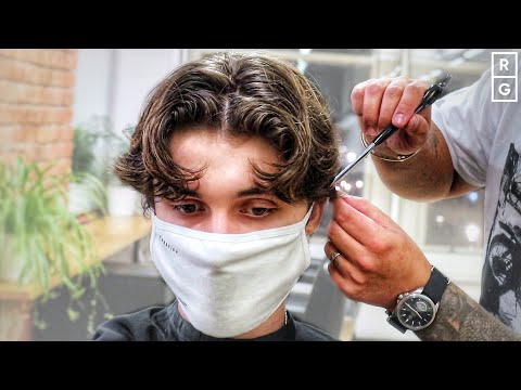 Modern 2020 Curtains Haircut *RAZOR CUT* (Wavy Middle Part Hairstyle)