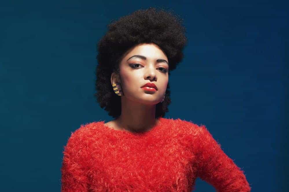 Learn How to Use Henna for Thicker, Longer Hair (But...Is It Safe)? 3 Does Henna Condition Hair