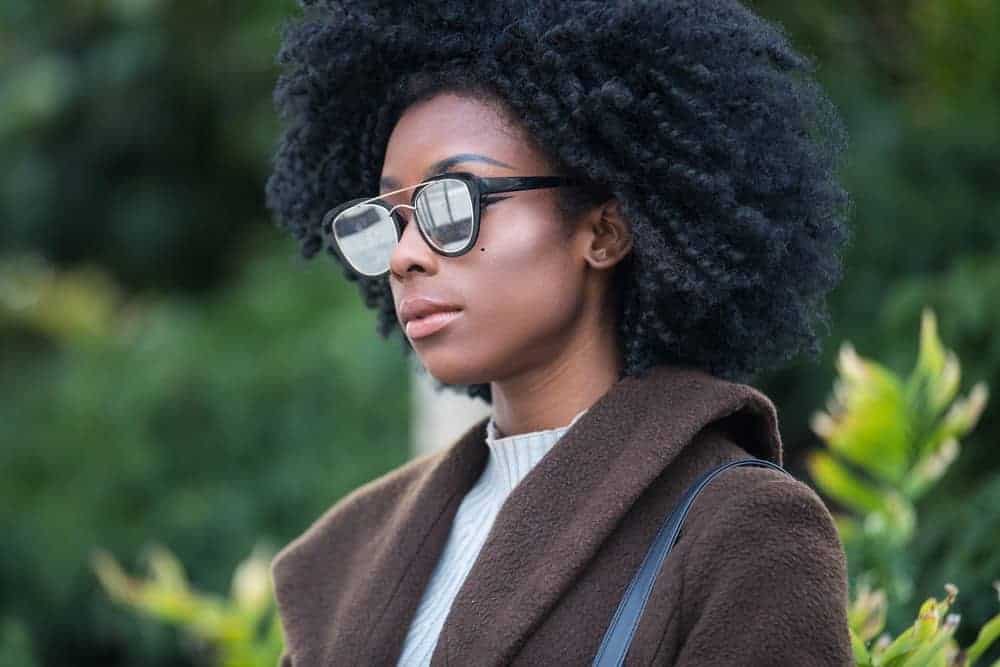 The Best Essential Oils for Hair Growth and Thickness (Our Favorites & DIY Tips) 4 rosemary oil before and after