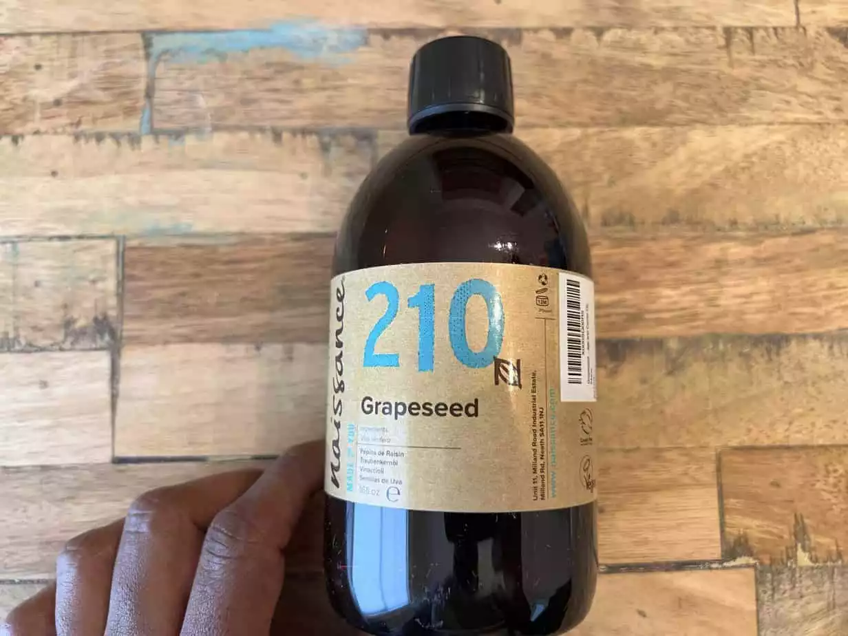 naissance 210 Grapeseed Oil