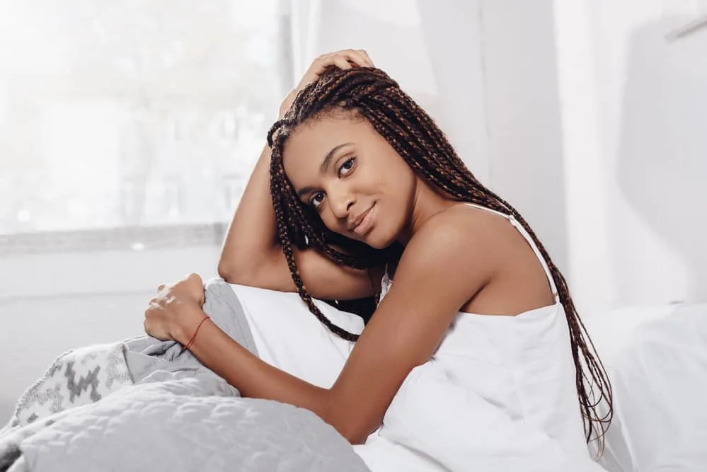 How to Tie Hair While Sleeping to Prevent Damage & Hair Breakage (Ways,  Tips & Steps)