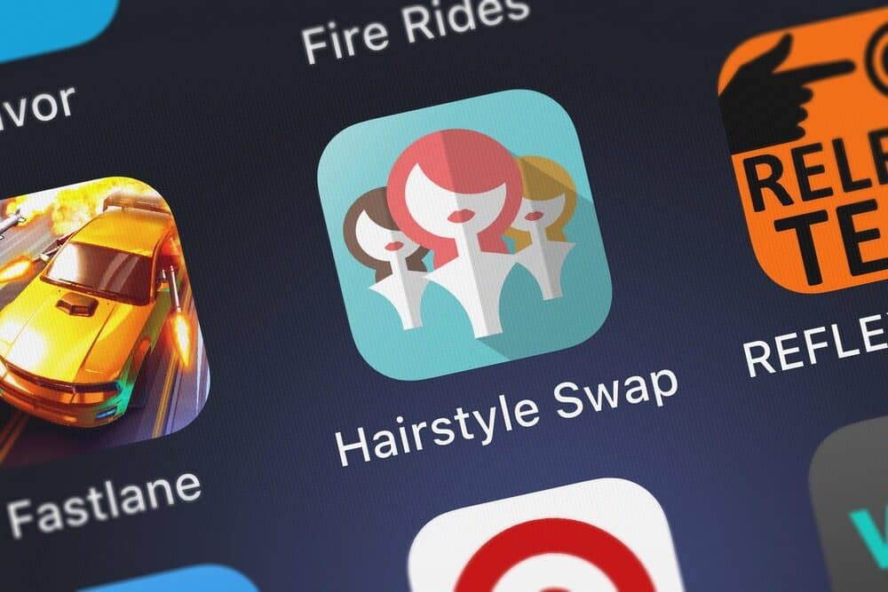 Hairstyle Swap apps allow you do a virtual hair makeover by trying different haircut styles, hair lengths, and more.