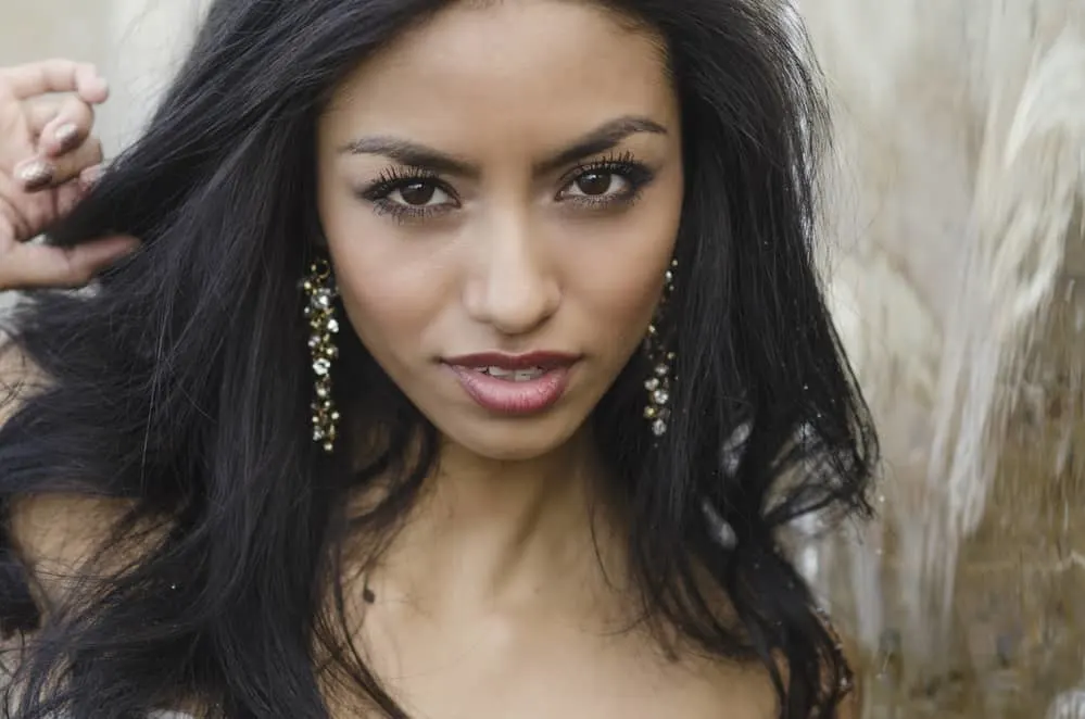 Can Latinas Wear Braids? Can Latinas Wear Black Hairstyles? 13 Tips for Trying Black Styles