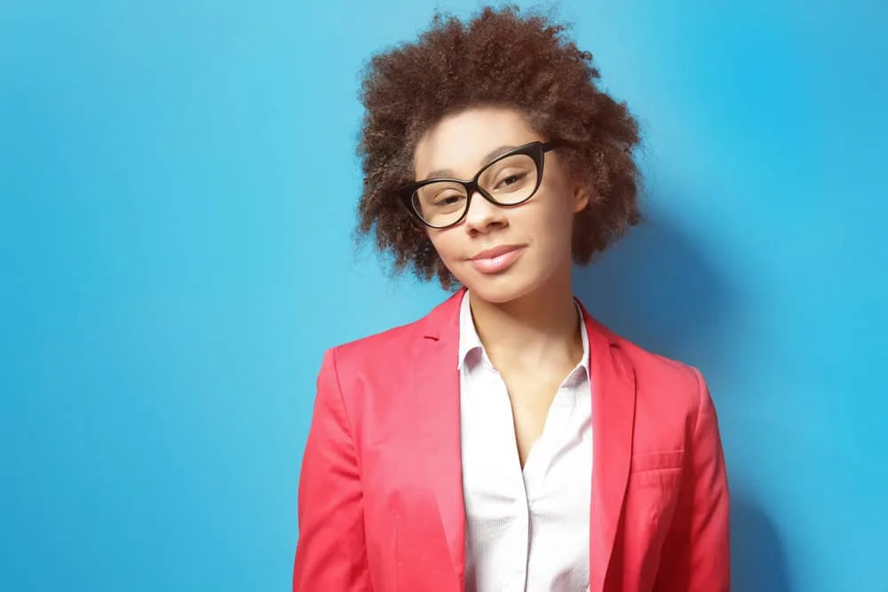 Can I Dye My Hair Twice in One Week? Lighter or Darker? 4 African American female with a lighter shade of brown hair dye turned her healthy hair dry due to harsh chemicals.