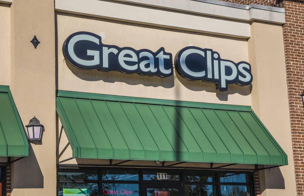 Each individual business location of Great Clips can be quickly noticed by the company's unique business brand. 