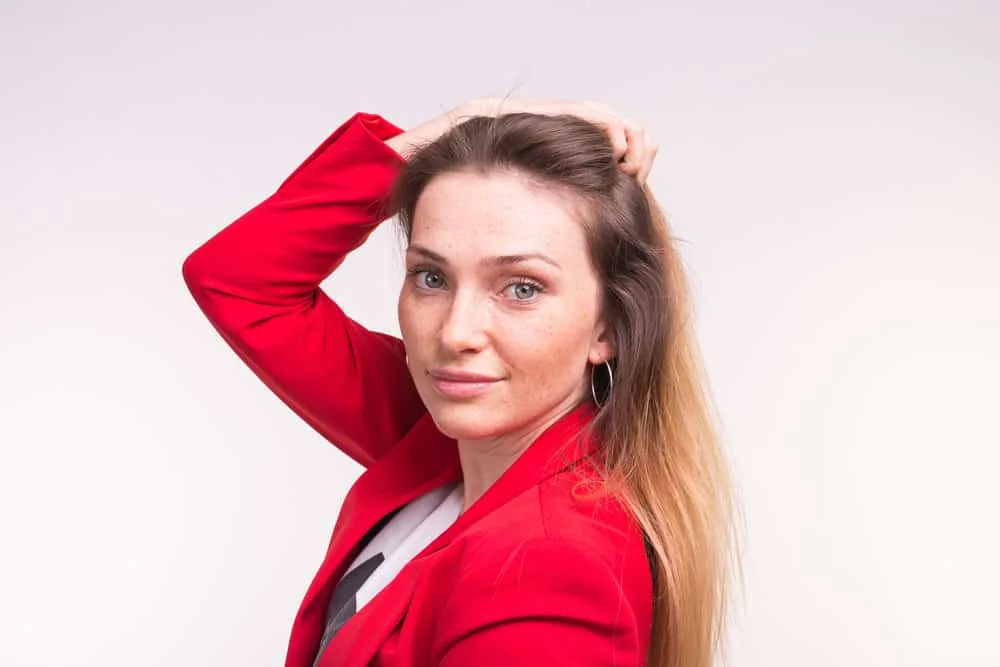 Why Do Jewish Women Wear Wigs? Do Wives Have to Wear Wigs? 3 A young Jewish woman showing her own natural hair without a covering - like many divorced and widowed women.