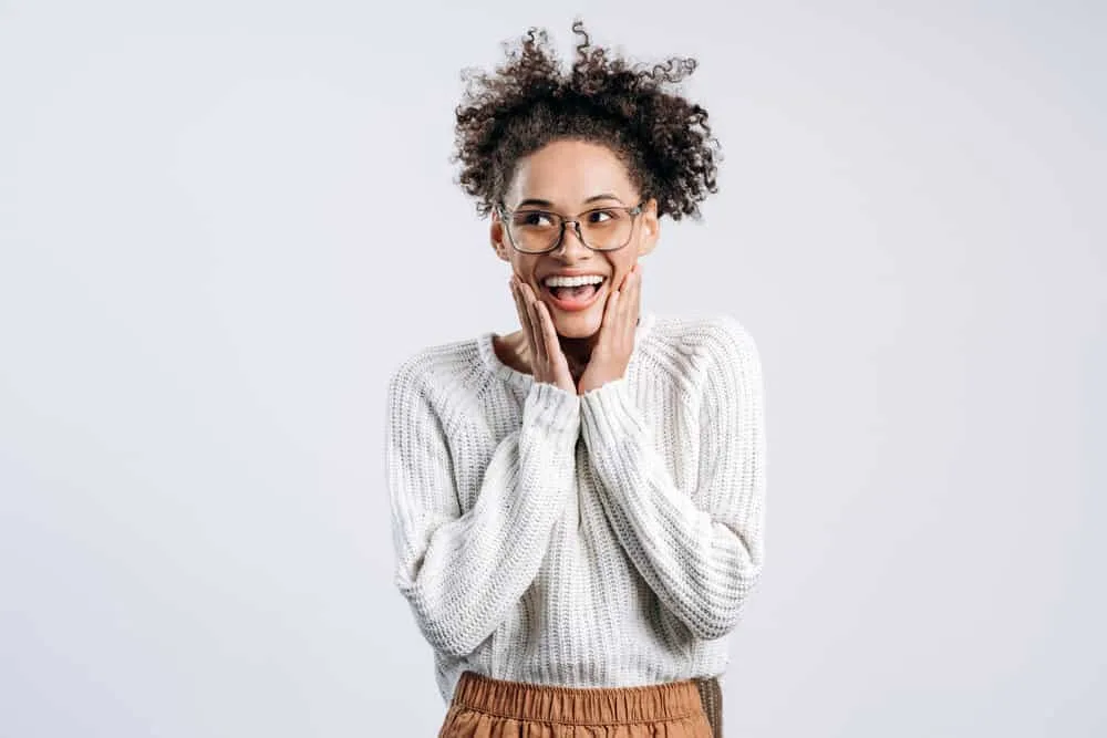 Does Maui Moisture Cause Hair Loss? What About Their Shampoo? 3 A woman with a low porosity hair type washed her hair with iRestore hair growth shampoo to prevent scalp irritation.
