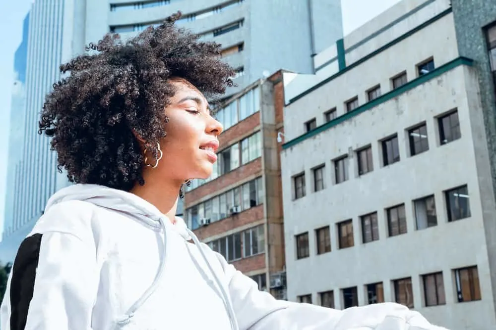 Is Maui Moisture Good for Your Hair? Shampoo & Conditioner? 10 Young light-skinned female after using Maui shampoo without harmful chemicals and aloe vera juice on her brittle hair.