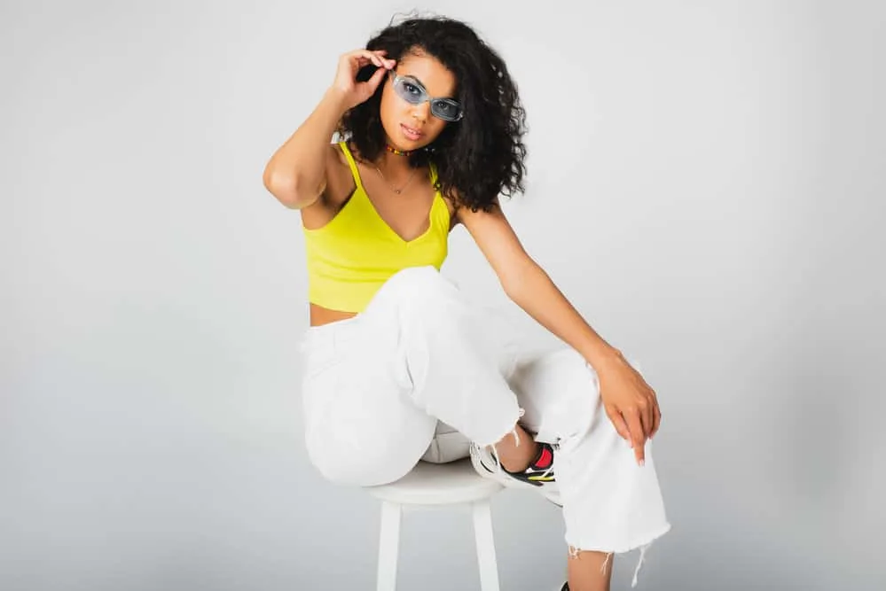 Does Not Washing Hair Cause Hair Loss, Thinning, & Breakage? 7 A stunning black lady with medium hair density started to use shampoo frequently after experiencing an itchy scalp.
