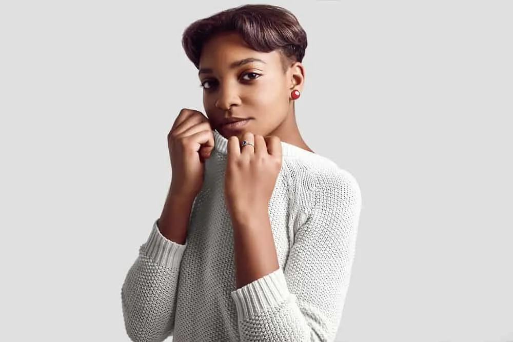 The Best Fun Unnatural Hair Colors for Warm Skin Tones 20 A beautiful hipster female wearing a white sweater with a combination of cool skin tones with a dark mocha hair color.