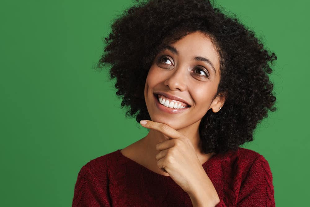 African American female with severe protein overload. Hair texture is becoming brittle, requiring an expert assessment.