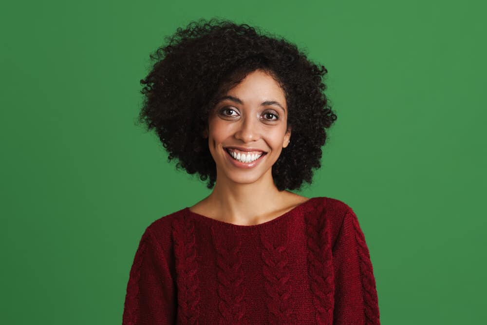 A lady used an ACV rinse and a deep conditioning treatment to correct protein overload on her dry, brittle hair.