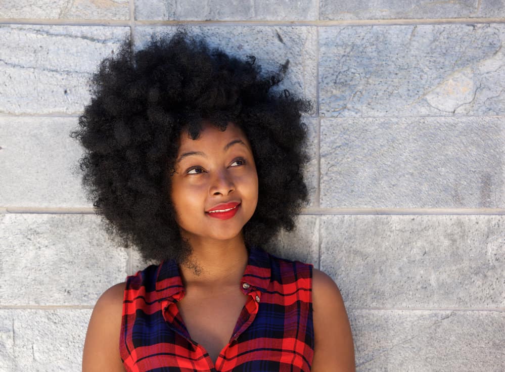 Curly vs. Kinky Hair: Difference Between Curly and Kinky Hair