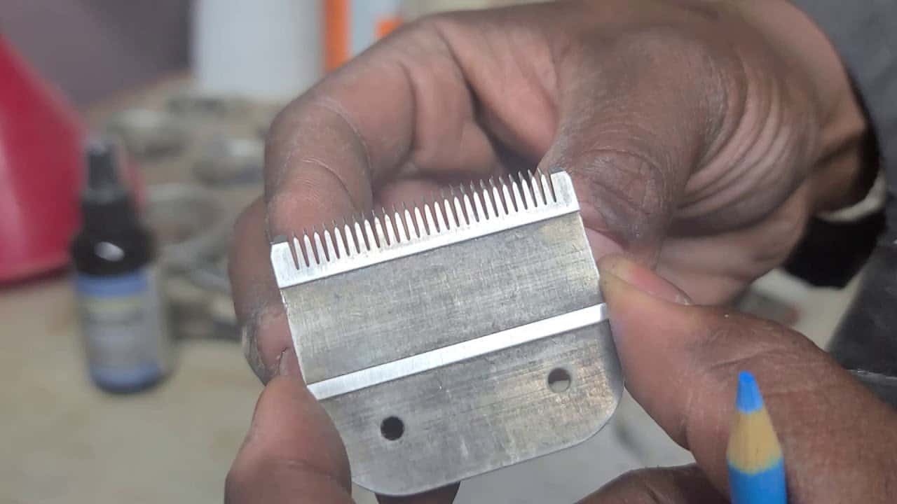 How to Sharpen Hair Clipper Blades