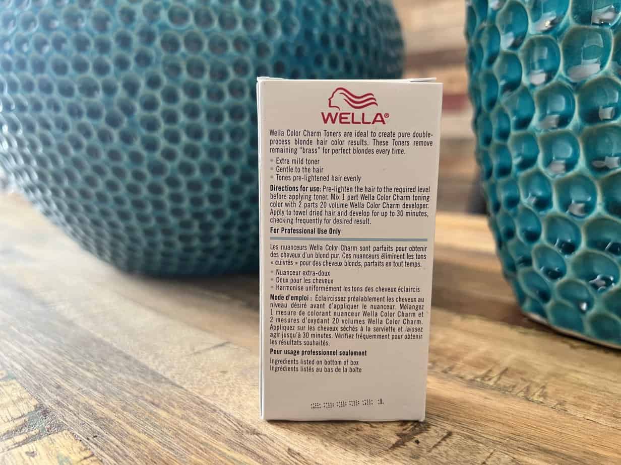 Directions for Use: Pre-lighten the hair to the required level before applying toner. Mix 1 part Wella Color Charm toning color with 2 parts 20-volume Wella Color Charm developer. Apply to towel-dried hair and develop for up to 30 minutes, checking frequently for the desired result. 