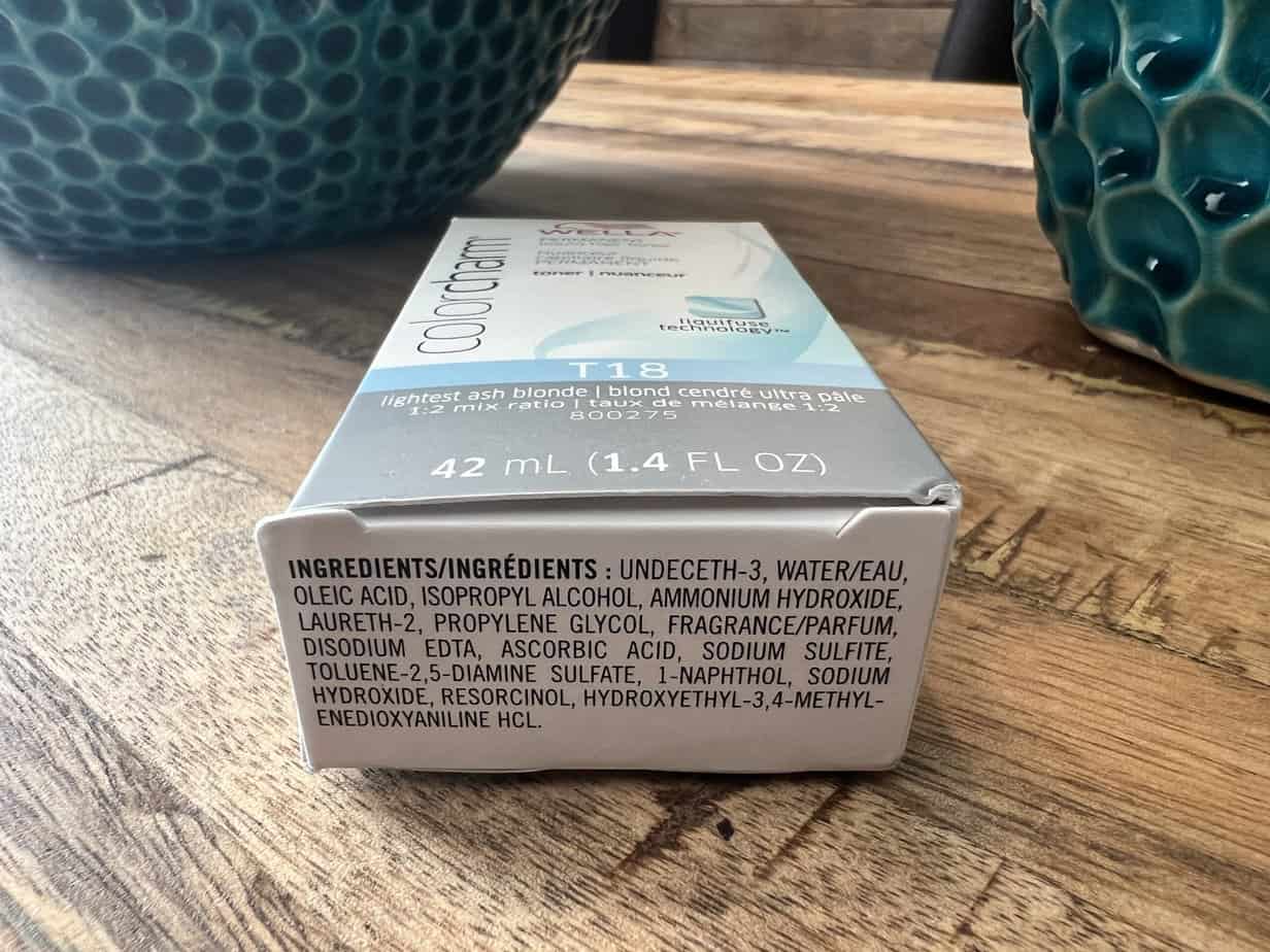 Ingredients: Undeceth-3, water/EAU, oleic acid, isopropyl alcohol, ammonium hydroxide, laureth-2, propylene glycol, fragrance/parfum, disodium EDTA, ascorbic acid, sodium sulfite, toluene-2,5-diamine sulfate, 1-naphthol, sodium hydroxide, resorcinol, hydroxyethyl-3, 4-methylenedioxy aniline HCL.