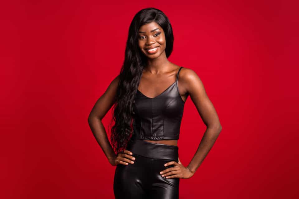 How Long Does Wig Glue Last? How to Make It Last Longer