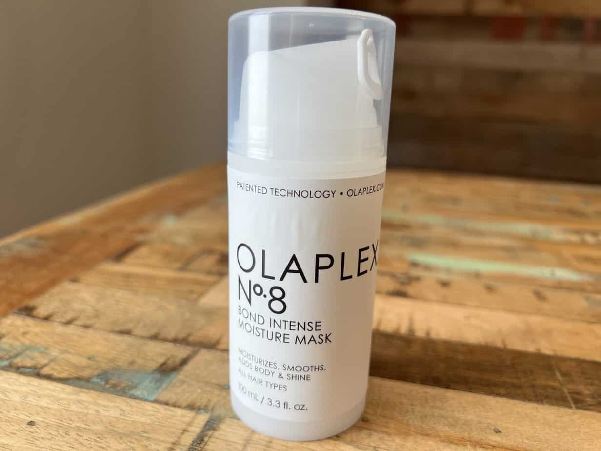 Olaplex Nº.8 Bond Intense Moisture Mask: moisturizes, smooths, adds body & shine.