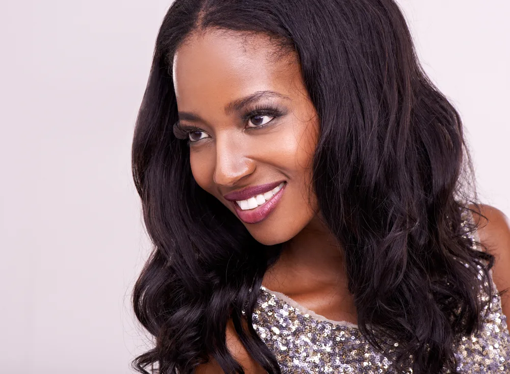 What Is a Silk Press? How Long Does a Silk Press Last? 8 The silk press results on her natural curl pattern were remarkable; with less heat applied to her hair, she was able to retain her hair's natural curls while enjoying a temporary hairstyle.