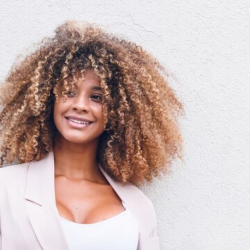 How to Brush Curly Hair