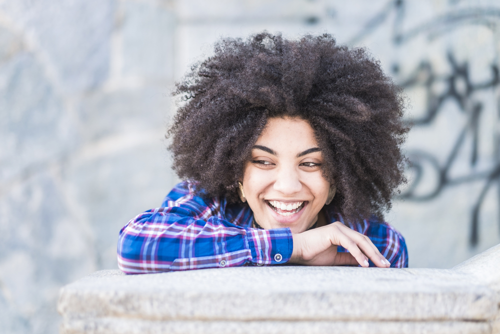 The Tangle Teezer effortlessly glides through her hair, effectively detangling it as you brush curly hair without making her hair frizzy or losing curls.