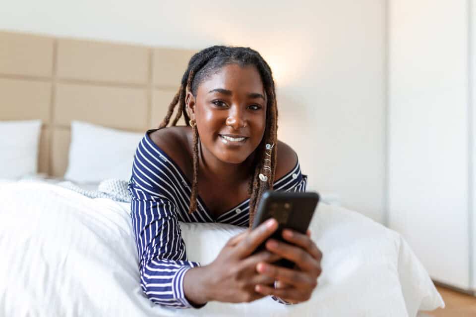 Instant Locs vs. Starter Locs Which Locs Method is Better?