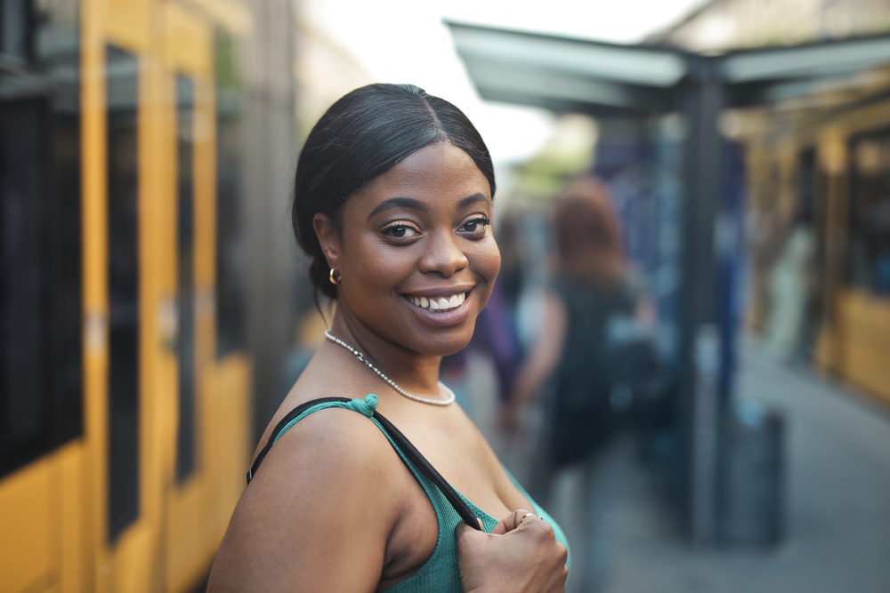 Thinning hair is no longer a concern as the lace wig provides her with fullness and volume.