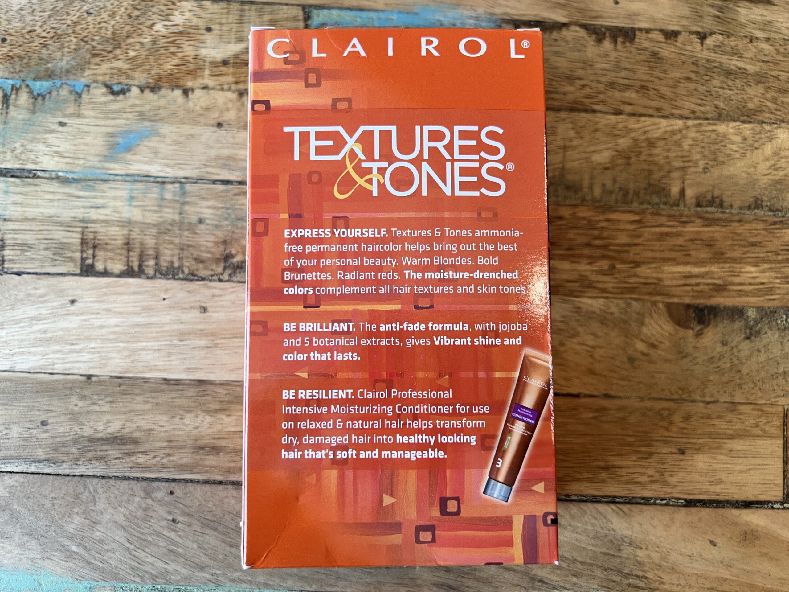 Textures and Tones hair dye encourages you to express yourself and be brilliant.