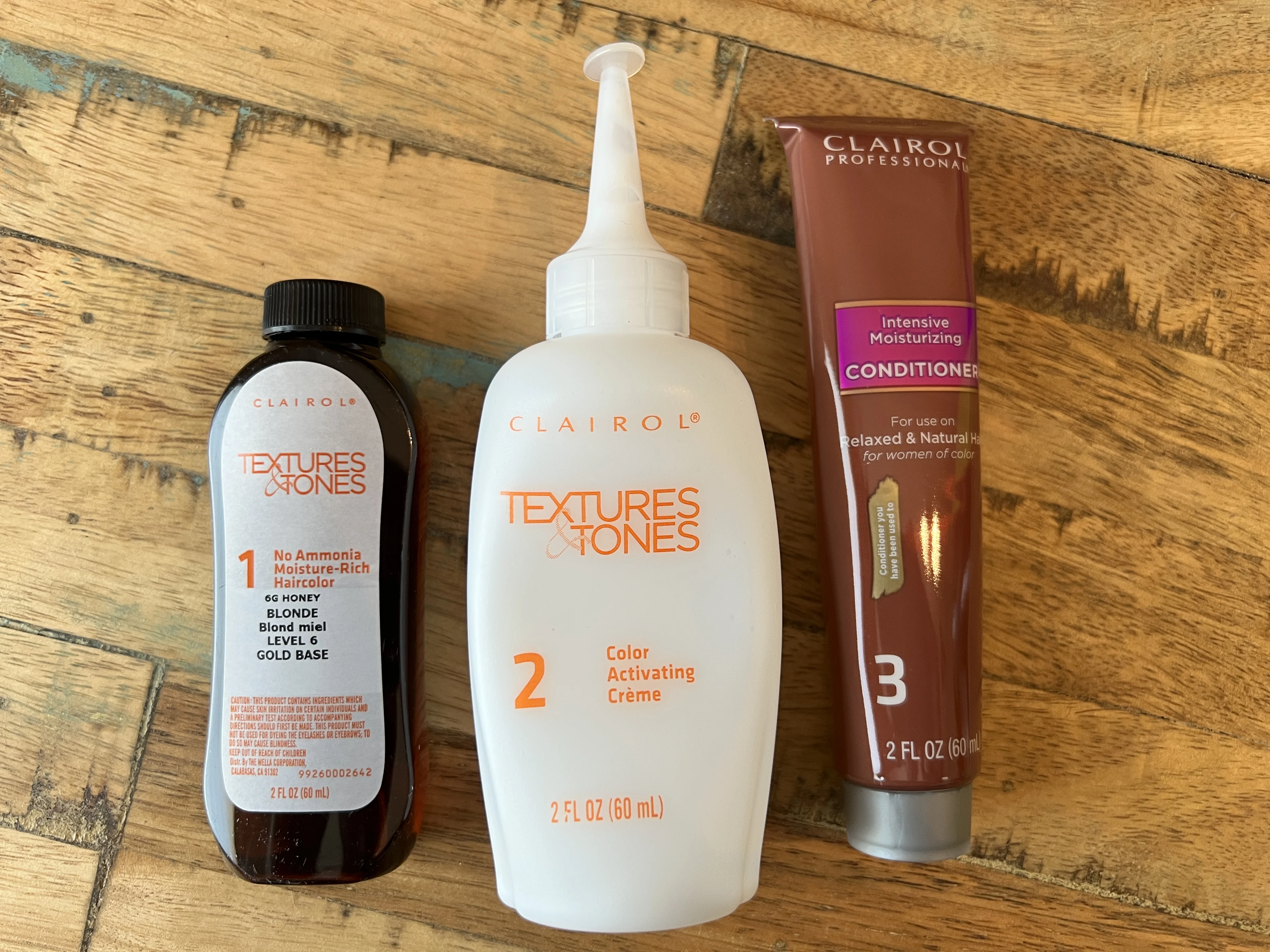 The three-step process for Clairol's Textures & Tones includes 1) using no-ammonia moisture-rich hair color, 2) a color-activating creme, and 3) intense moisturizing conditioner.