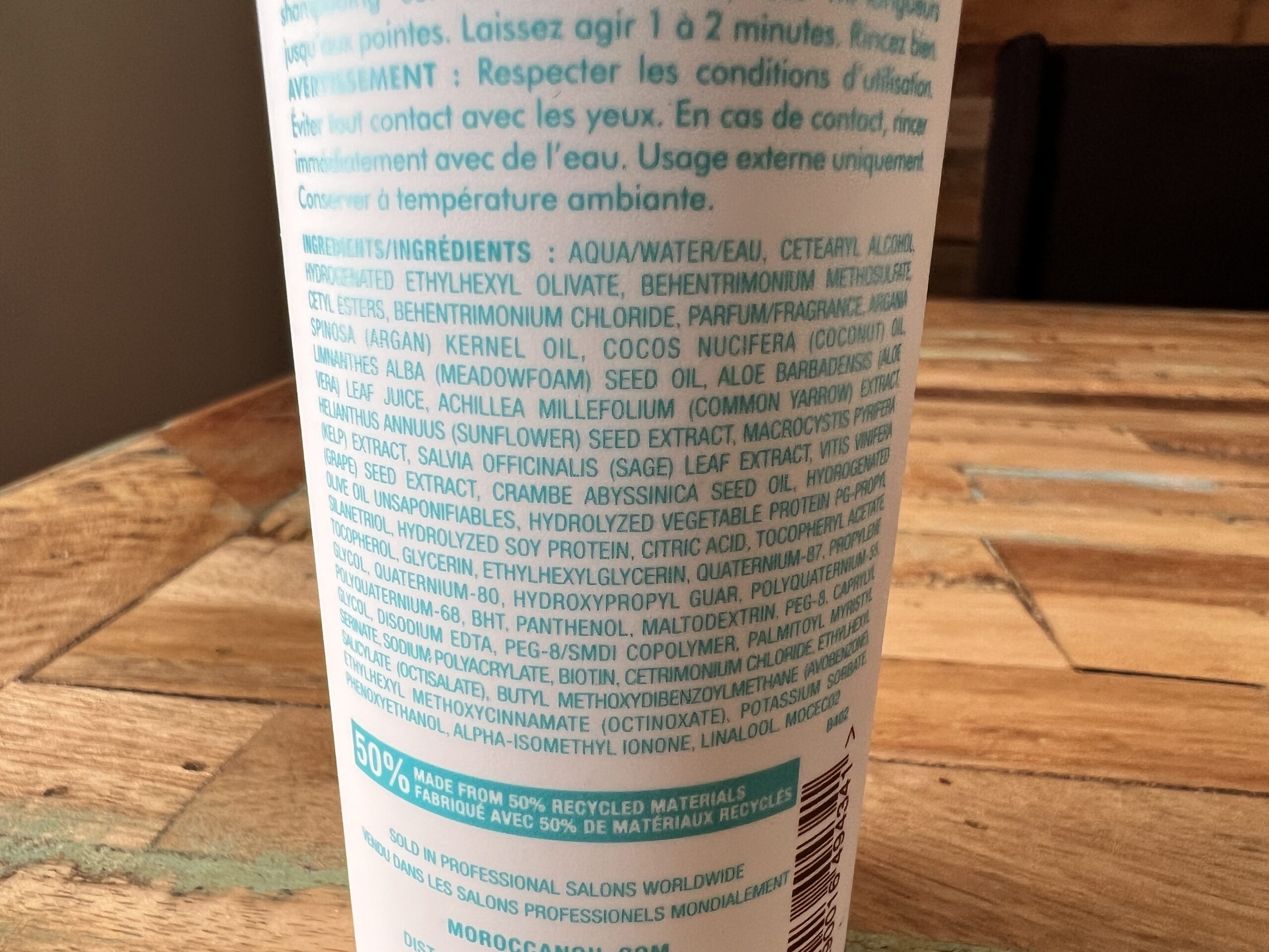 Ingredients: Water, Cetearyl Alcohol, Hydrogenated Ethylhexyl Olivate, Behentrimonium Methosulfate, Cetyl Esters, Behentrimonium Chloride, Parfum/Fragrance, Argania Spinosa (Argan) Kernel Oil, Cocos Nucifera (Coconut) Oil, Limnanthes Alba (Meadowfoam) Seed Oil, Aloe Barbadensis (Aloe Vera) Leaf Juice, Achillea Millefolium (Common Yarrow) Extract, Helianthus Annuus (Sunflower) Seed Extract, Macrocystis Pyrifera (Kelp) Extract, Salvia Officinalis (Sage) Leaf Extract, Vitis Vinifera (Grape) Seed Extract, Crambe Abyssinica Seed Oil, Hydrogenated Olive Oil Unsaponifiables, Hydrolyzed Vegetable Protein PG-Propyl Silanetriol, Hydrolyzed Soy Protein, Citric Acid, Tocopheryl Acetate, Tocopherol, Glycerin, Ethylhexylglycerin, Quaternium-87, Propylene Glycol, Quaternium-80, Hydroxypropyl Guar, Polyquaternium-55, Polyquaternium-68, BHT, Panthenol, Maltodextrin, Peg-8, Caprylyl Glycol, Disodium EDTA, Peg-8/Smdi Copolymer, Palmitoyl Myristyl Serinate, Sodium Polyacrylate, Biotin, Cetrimonium Chloride, Ethylhexyl Salicylate (Octisalate), Butyl Methoxydibenzoylmethane (Avobenzone), Ethylhexyl Methoxycinnamate (Octinoxate), Potassium Sorbate, Phenoxyethanol, Alpha-Isomethyl Ionone, Linalool.