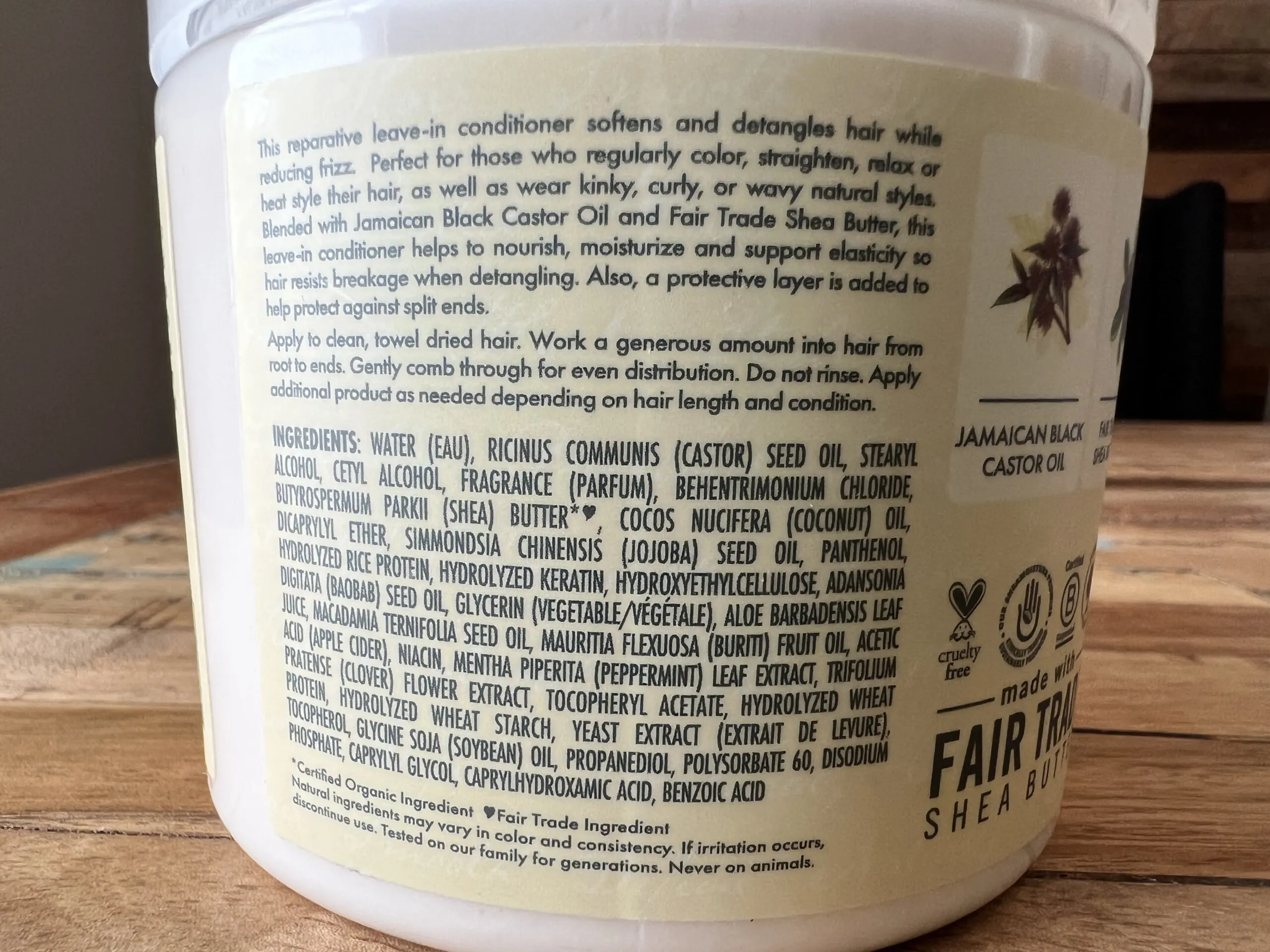 The Best Leave-in Conditioner for Curly Hair and Wavy Hair 11 SheaMoisture Leave in Conditioner ingredients scaled