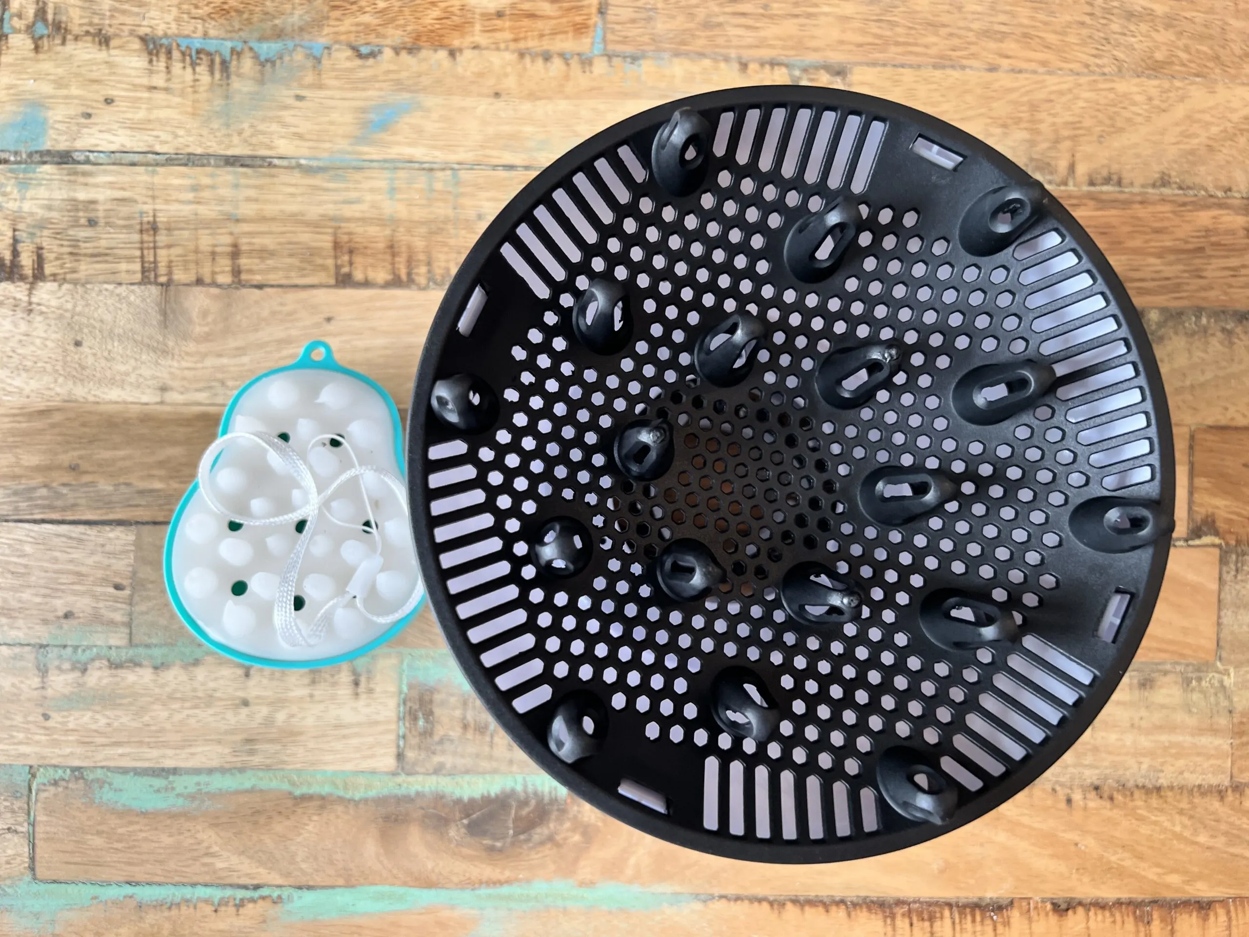 The Best Diffuser for Curly Hair to Transform Your Curls 17 Professional Ulico G8 Universal Hair Diffuser for more defined curls.
